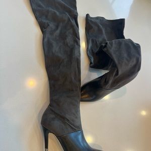 Khaki Green Detailed Suede boots